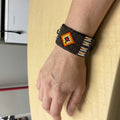 Bracelet manchette perlé (marron)