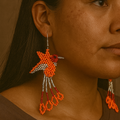 Boucles d'oreilles colibri perlées faites à la main – Orange et rouge