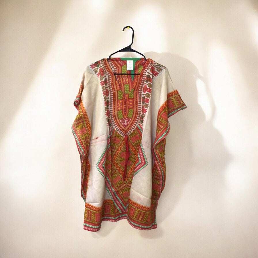 Kaftan imprimé rouge et beige pour femme