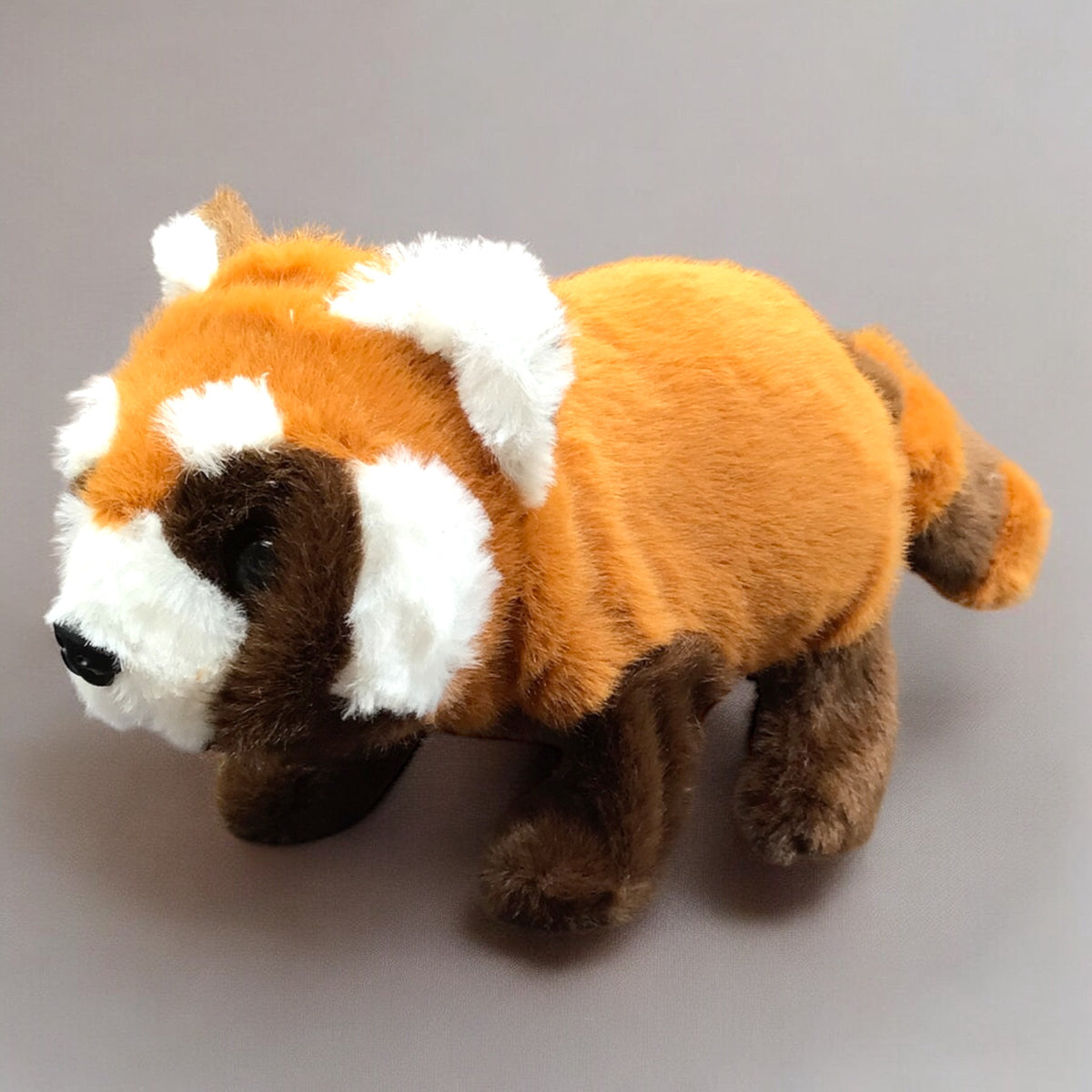 Peluche interactive panda roux électrique