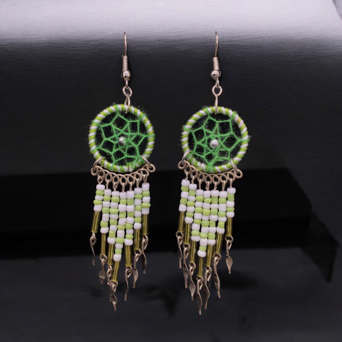 Boucles d'oreilles Attrape-rêves Vert et Blanc Perlé