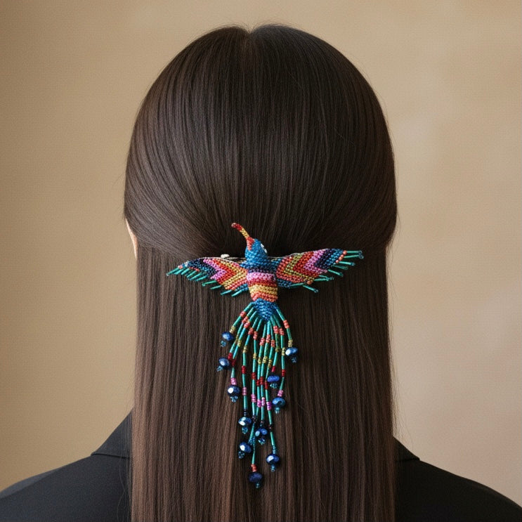Barrette Colibri rose blanc bleu avec franges