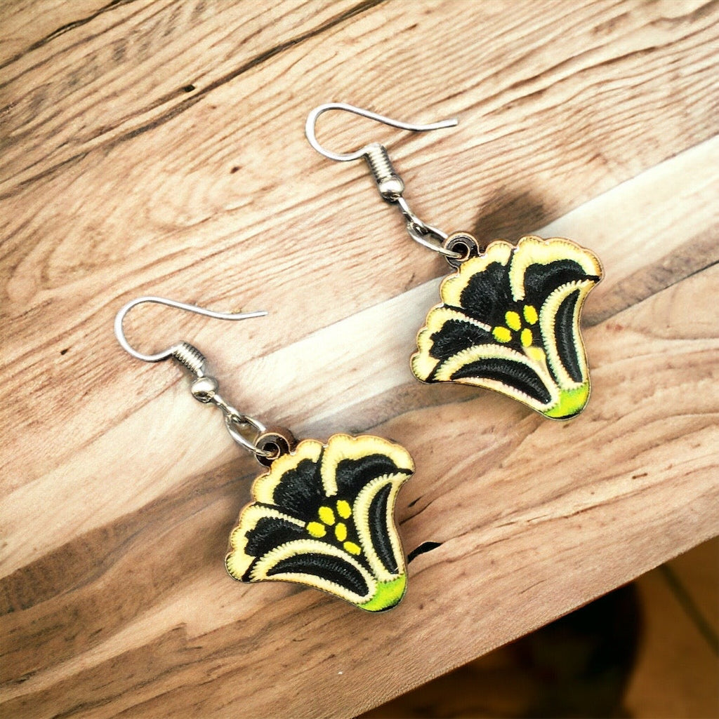 Boucles d'oreilles en bois OLD TRIBES™ fleur peinte noire