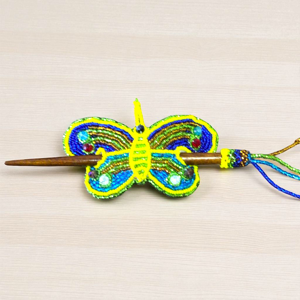 Barrette papillon faite à la main en perles jaune-vert