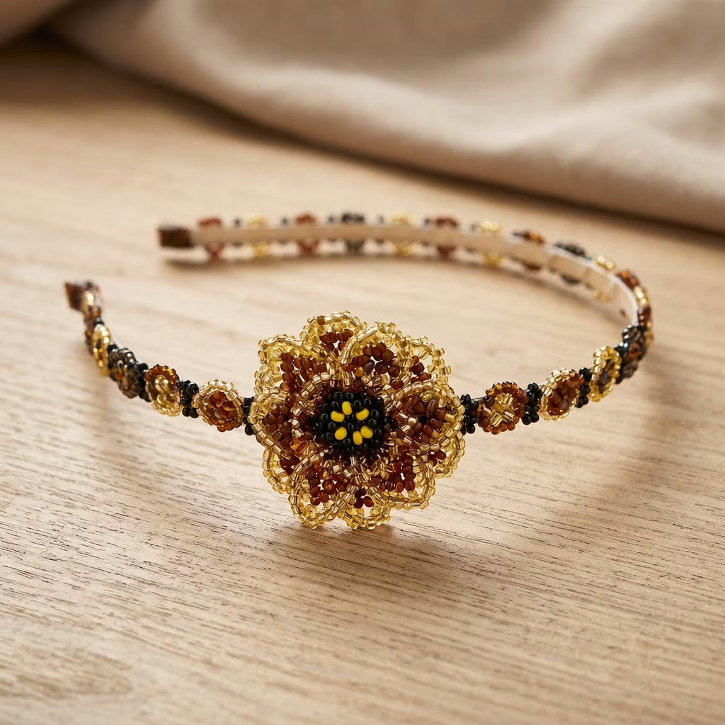 Serre-tête perlé avec fleur marron