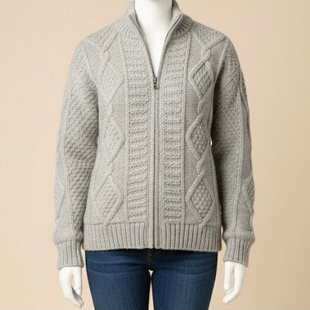 Pull gris en maille torsadée d'alpaga Cayambe