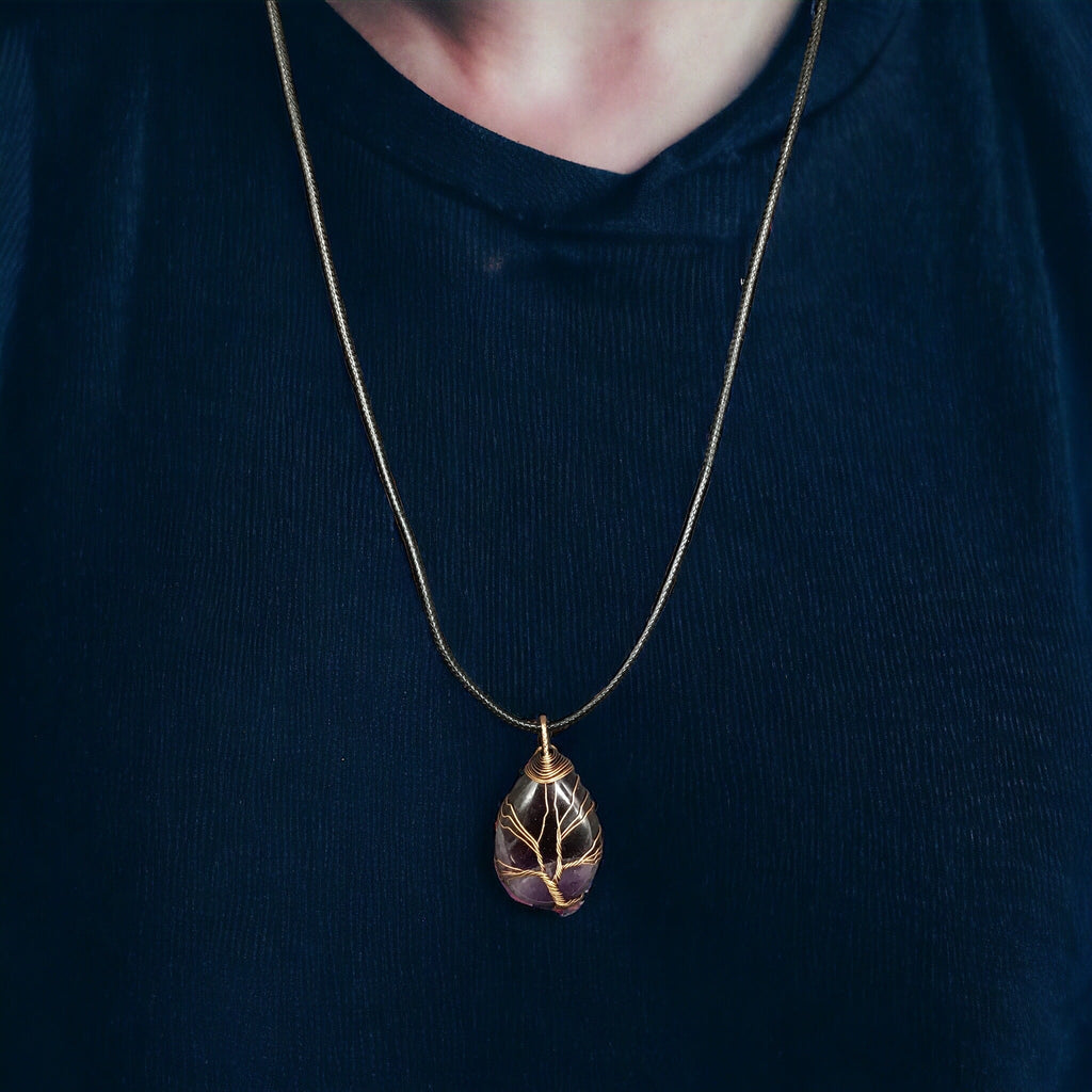 Pendentif pierre précieuse violette, arbre de vie cuivré