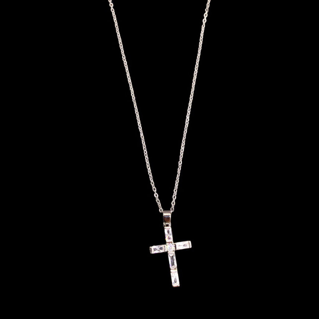 Pendentifs croix en acier inoxydable avec longue chaîne