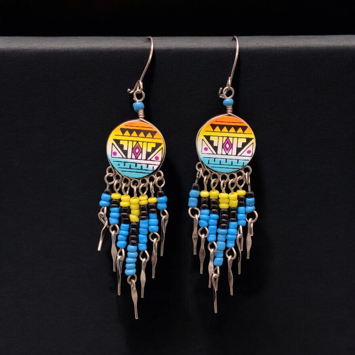 Boucles d'oreilles pendantes rondes de style sud-ouest jaune et turquoise