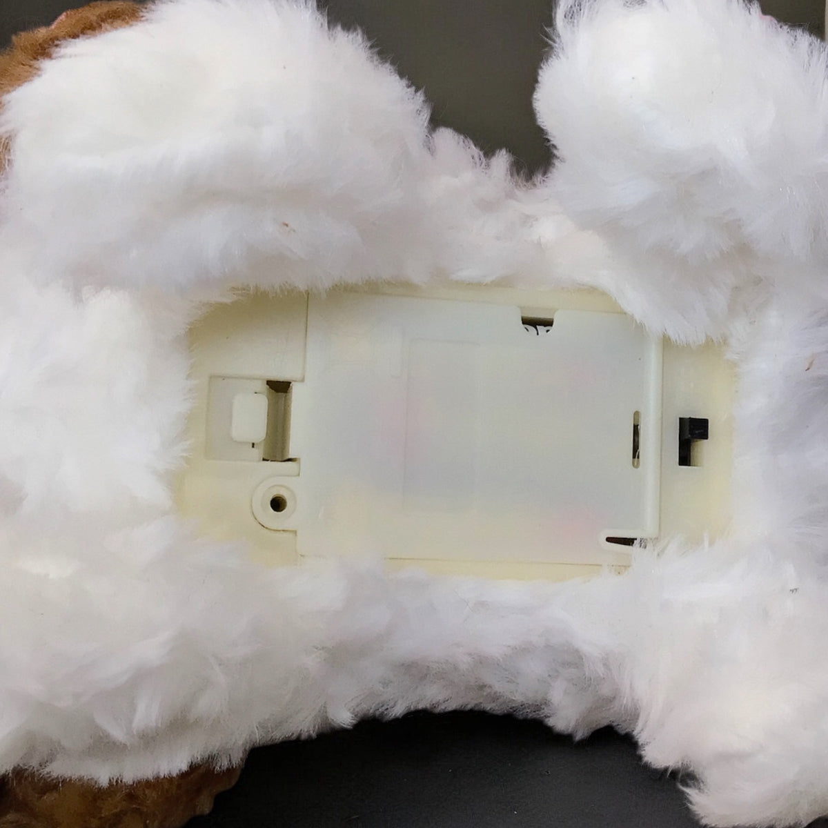 Peluche interactive pour animaux de compagnie avec mouvement électrique