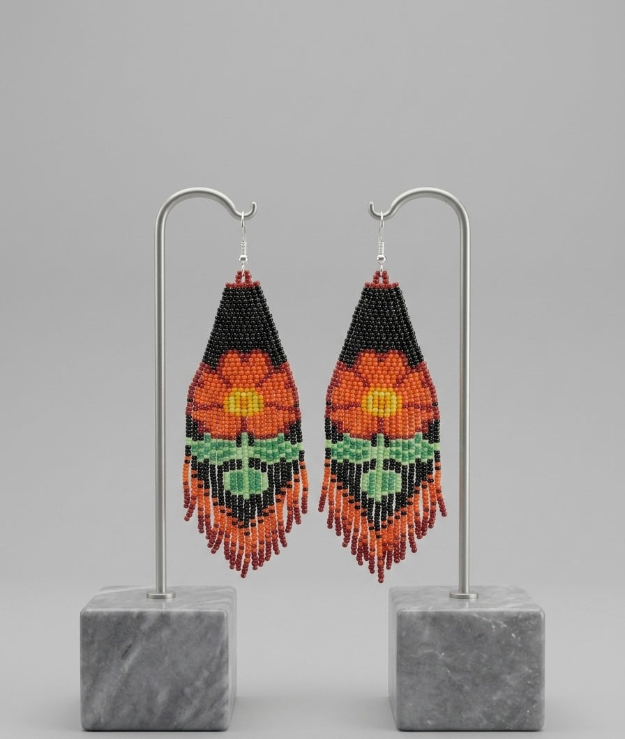 Boucles d'oreilles fleuries perlées (orange)