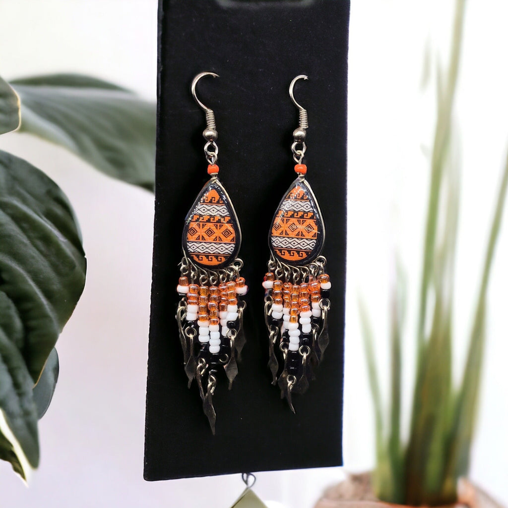 Boucles d'oreilles gouttelettes orange de petite taille OldTribes™ de style sud-ouest