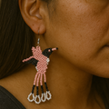 Boucles d'oreilles colibri perlées faites à la main – Rose et noir