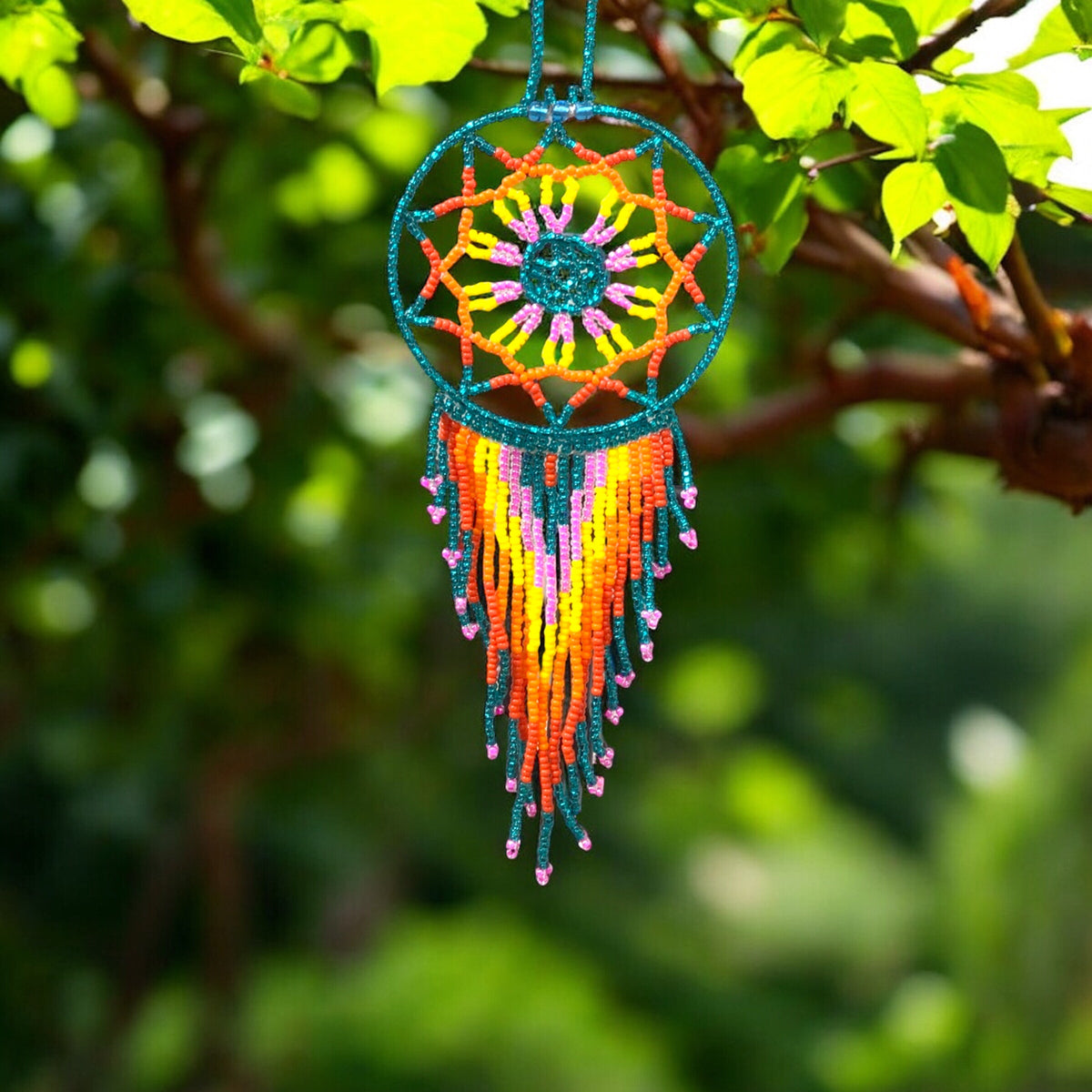Attrape-rêves fait main perlé céleste vert et orange