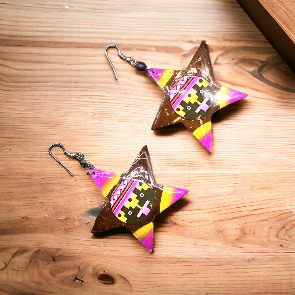 Boucles d'oreilles étoile jaune en bois peint OLDTRIBES™