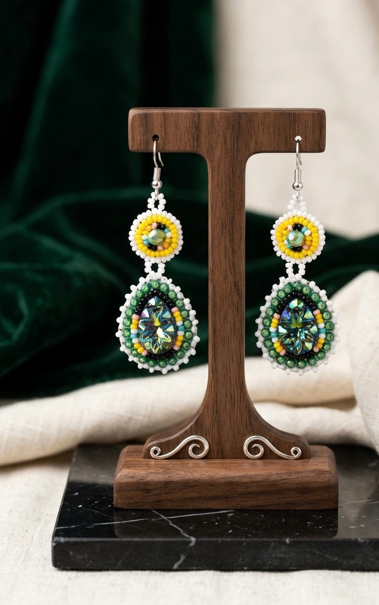 Boucles d'oreilles pendantes perlées collection verte
