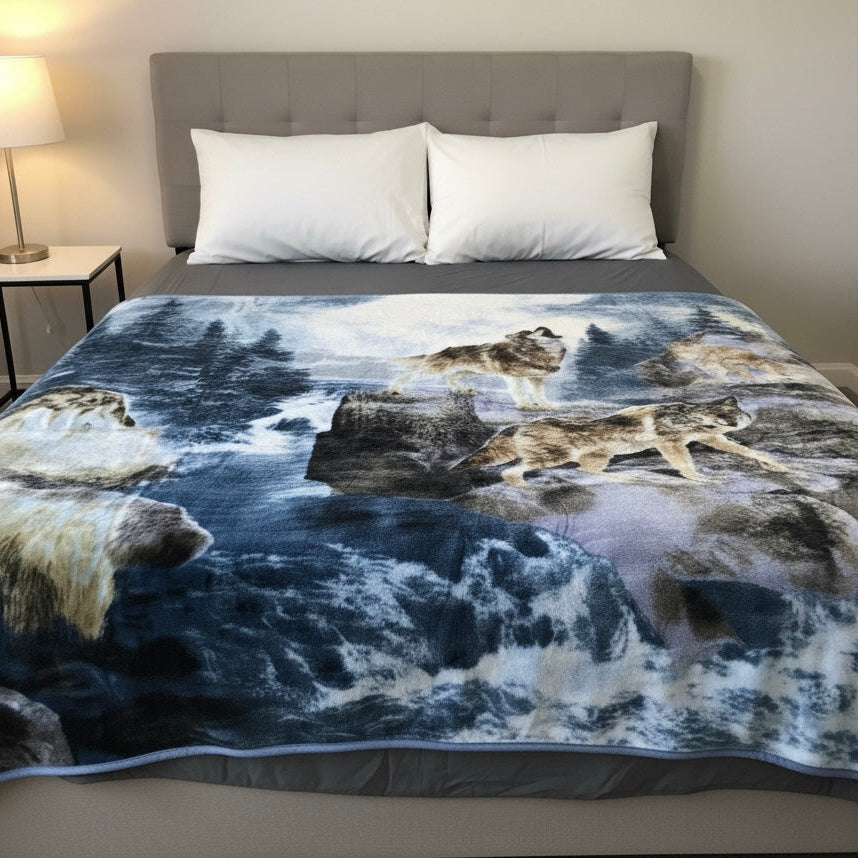 COUVERTURE LUXUEUSE EN PELUCHE ULTRA DOUCE (Paradis du Loup)