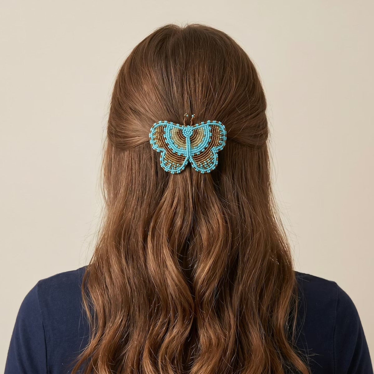 Barrette perlée papillon turquoise