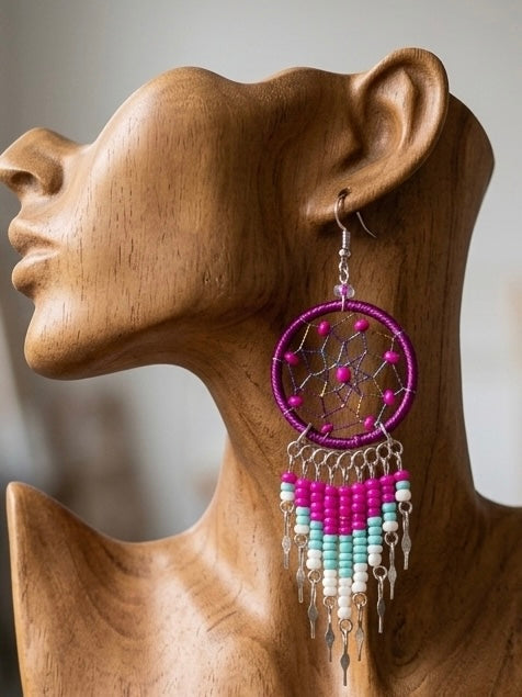 Boucles d'oreilles pendantes Dreamcatcher magenta et bleu ciel