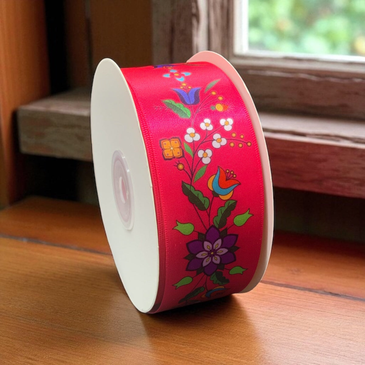 Rouleau de ruban floral rose double face