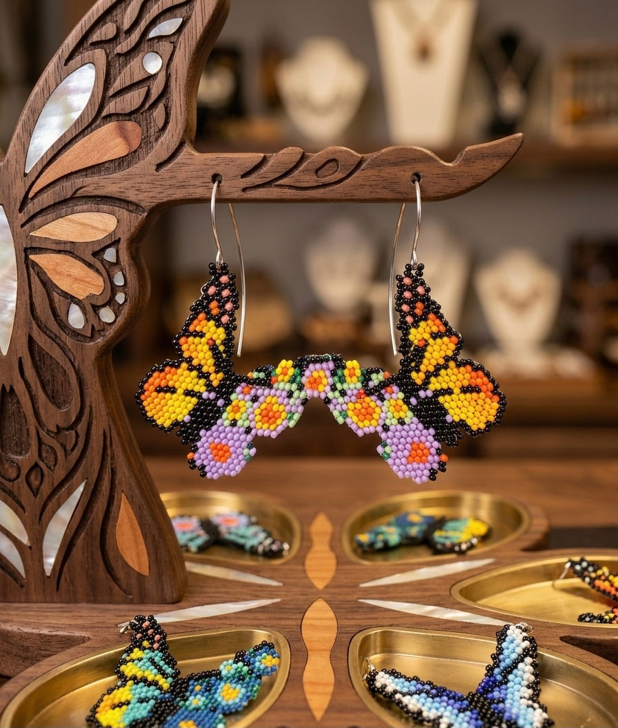 Boucles d'oreilles papillon dansant violet avec perles