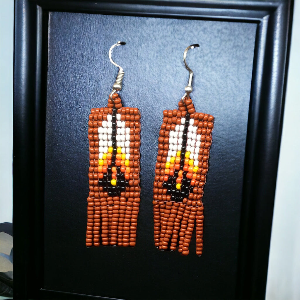 Boucles d'oreilles Oldtribes™ Marron à Plumes et Perles