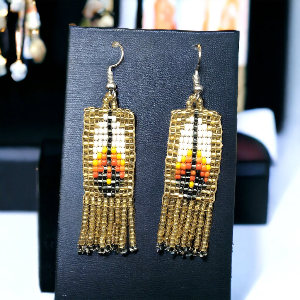 Boucles d'oreilles Oldtribes™ Golden Beaded Feather