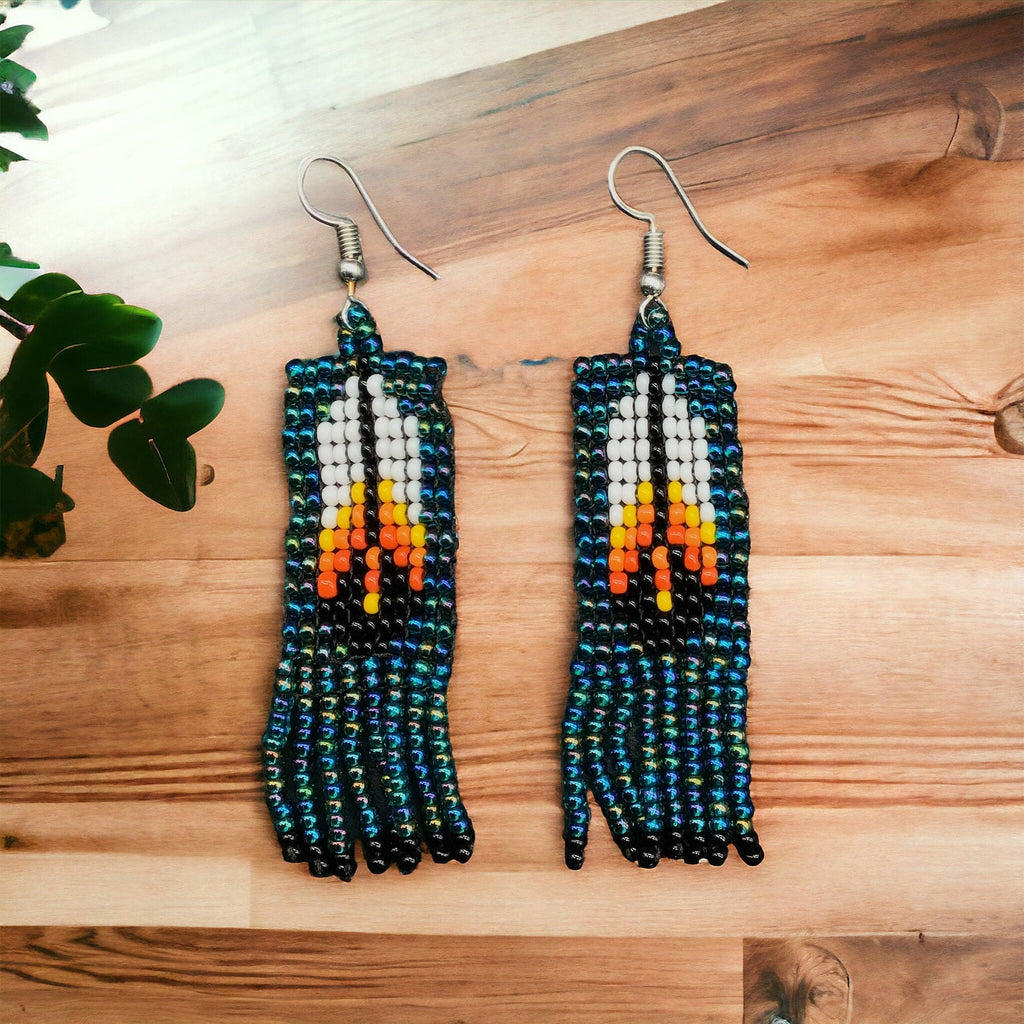 Boucles d'oreilles Oldtribes™ à plumes et perles vertes