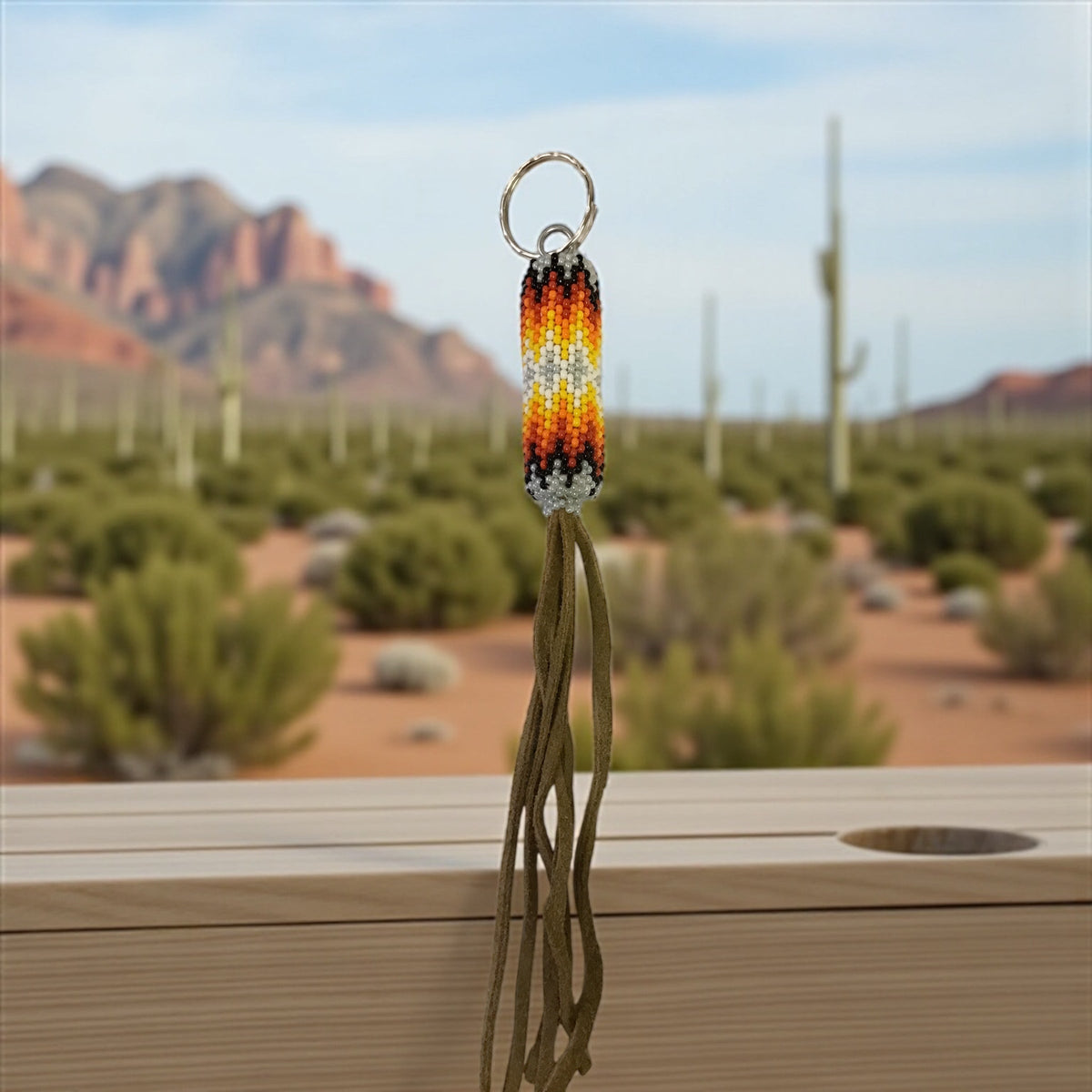 Porte-clés artisanal en perles gris OLDTRIBES™