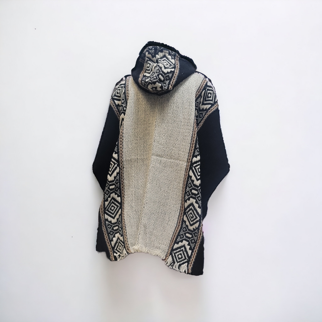 Poncho équitable homme noir et blanc autochtone