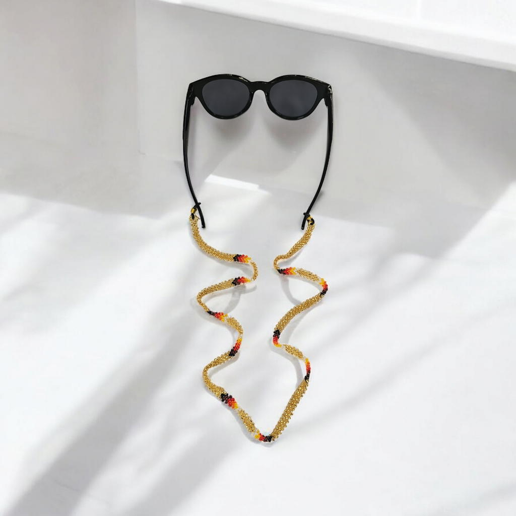 Chaîne de lunettes artisanale tissée à la main (Brun chameau)
