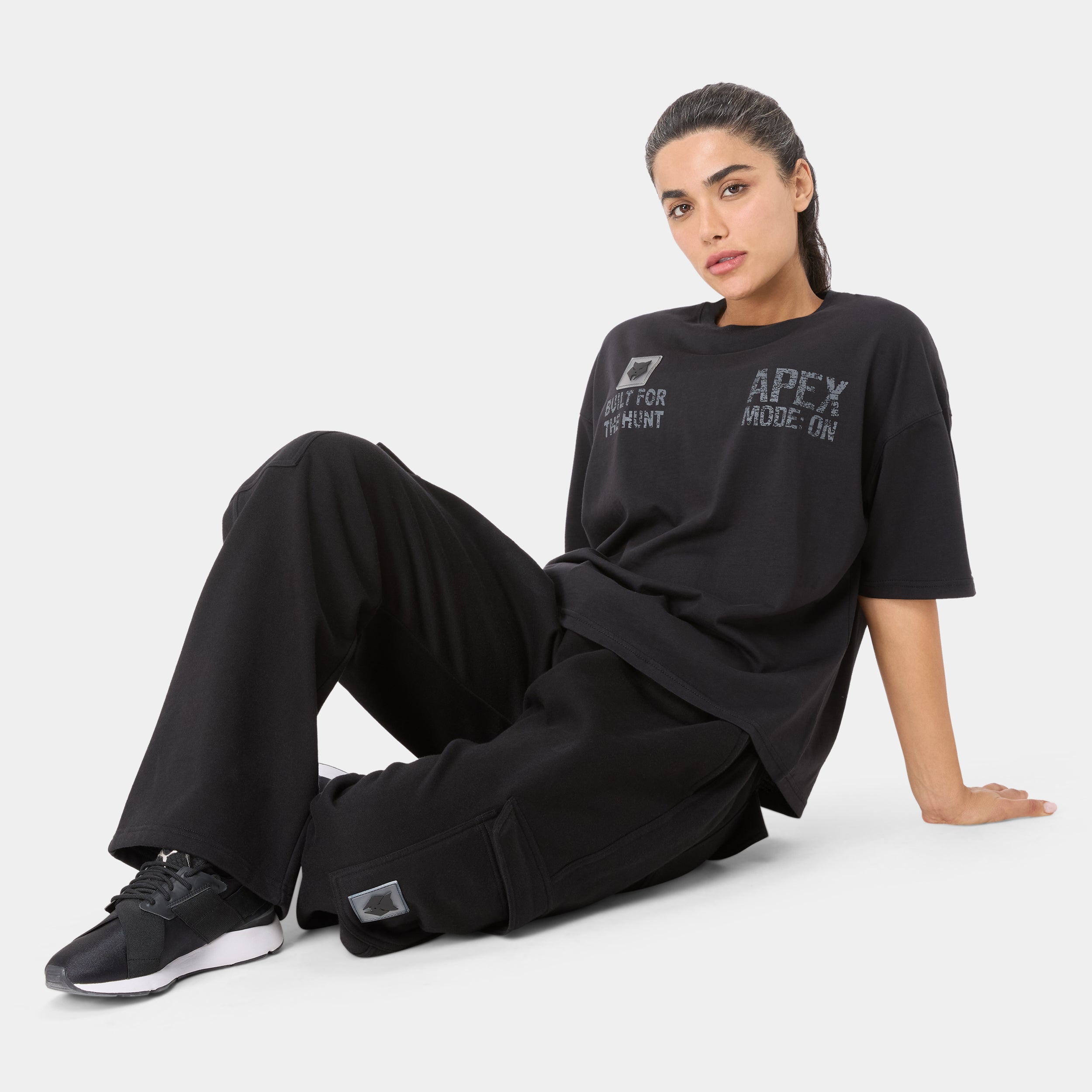 VOLTFEM_77 CARGO BOTTOM — WAR BLACK
