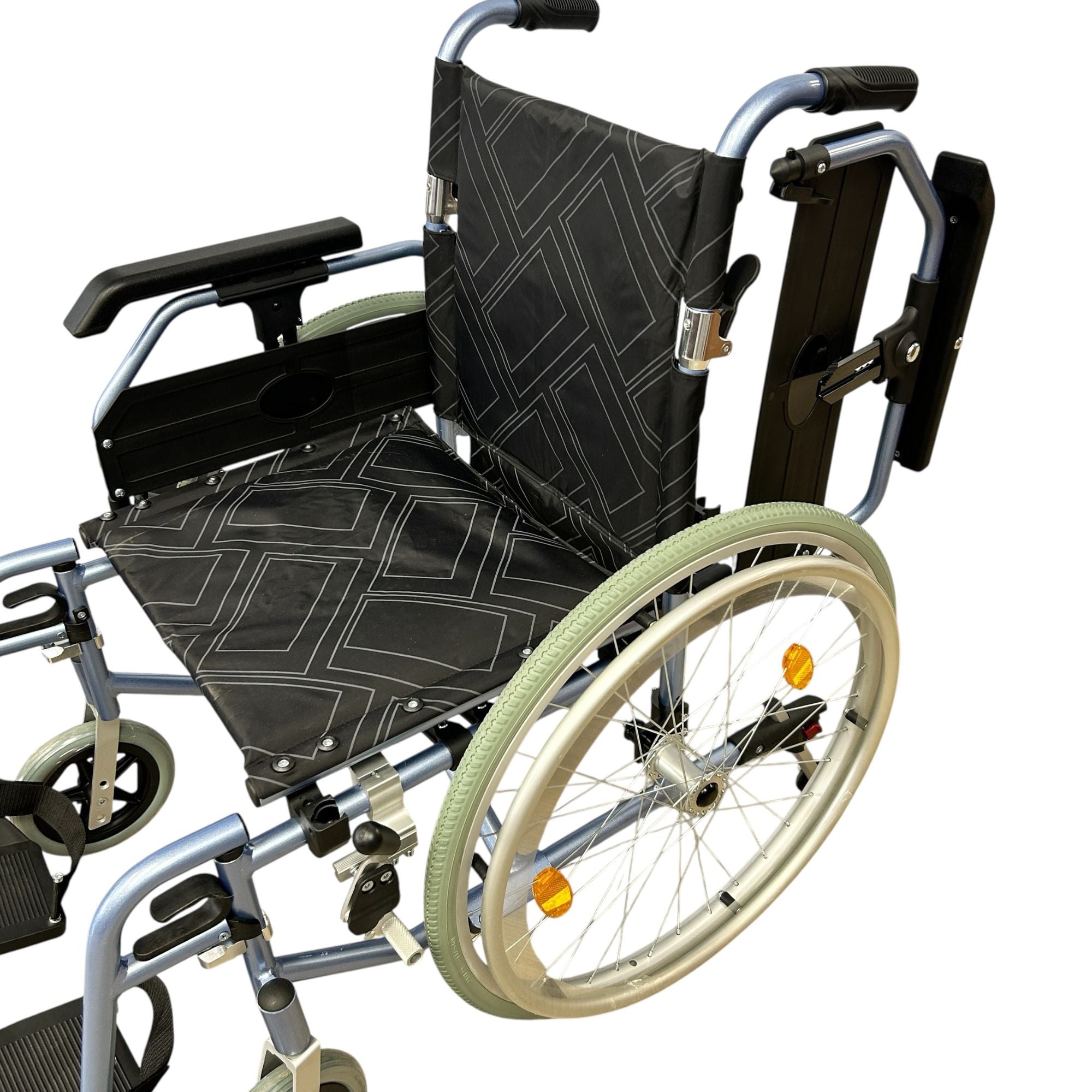Ezee Life CH1098 Super Lightweight Folding Wheelchair - 24 lb Aluminium Frame for Easy Mobility in Canada