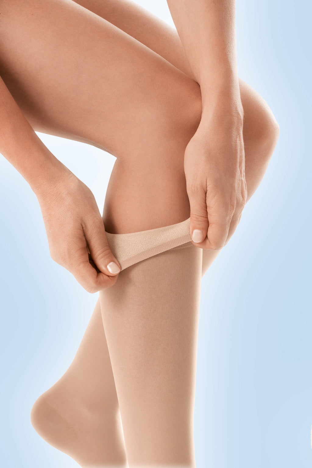 JOBST Opaque 30-40 mmHg Knee High