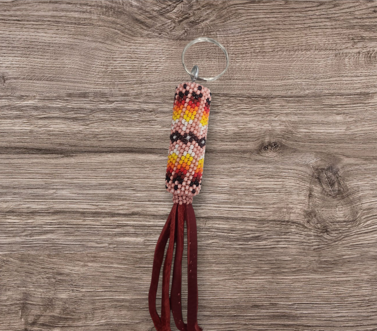 Porte-clés perlé rose OLD TRIBES™